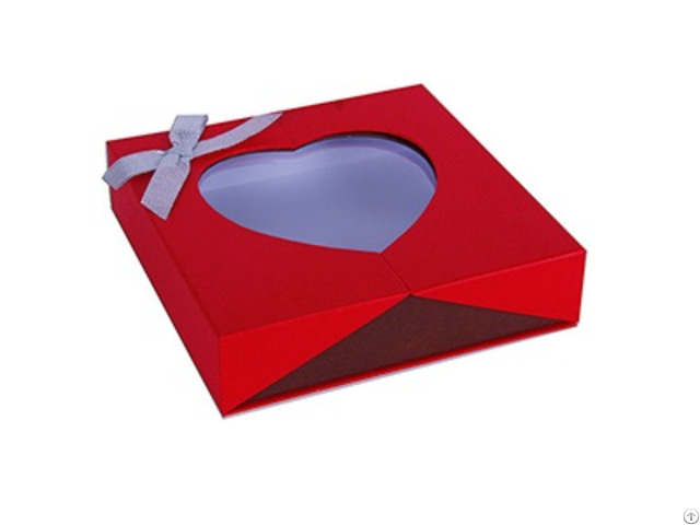 We Manufacture Various Gift Box For A Broad Range Of Packaging Industry