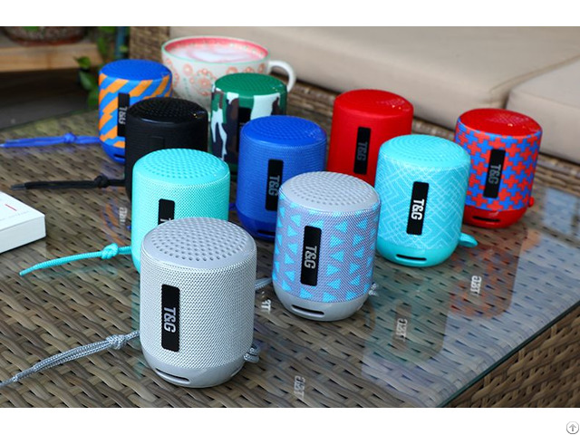 Stg129 Wireless Outdoor Portable Mini Speakers With Tf Card
