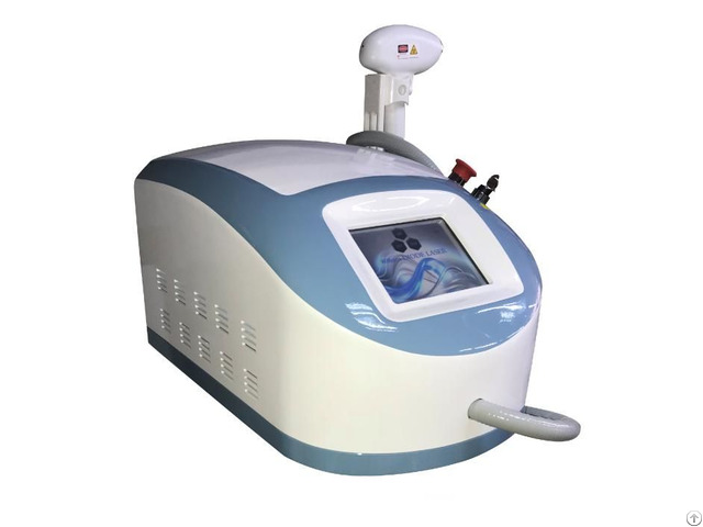 Portable 808nm Diode Laser Machine For Permanent Hair Removal