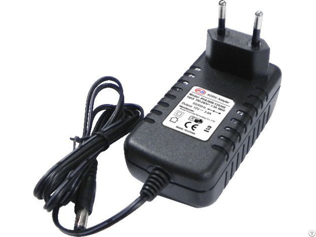 Universal Mobile Phone Laptop Power Supply Adapter