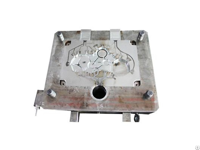 Plastic Automotive Engine Hood Mold Making