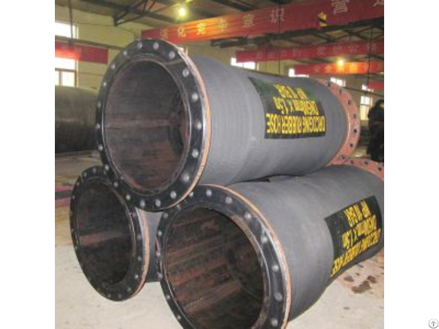 Discharging Rubber Hose