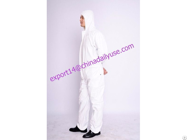 Waterproof Insulated Coveralls Polypropylene Disposable Coverall