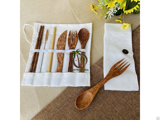 High Quality Natural Coconut Wood Cutlery Set At The Best Price From Vietnam