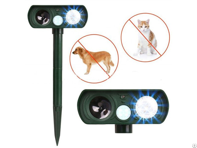 Solar Animal Repeller Wolf Cat Repellent P327p