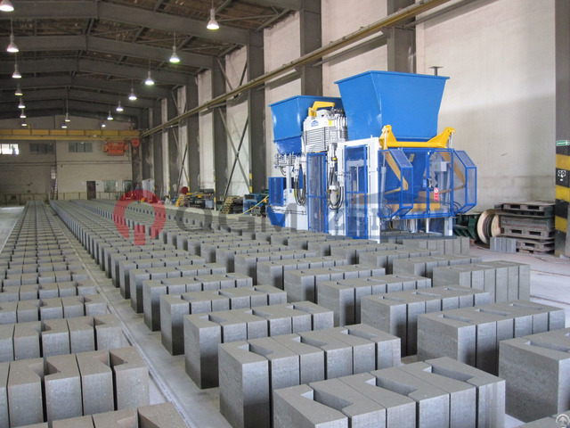 Zenith 940 Fully Automatic Mobile Multilayer Concrete Block Making Machine