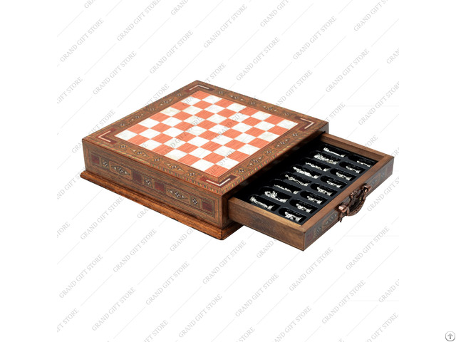 Small Chess Board