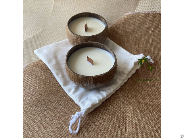 Coconut Shell Candle