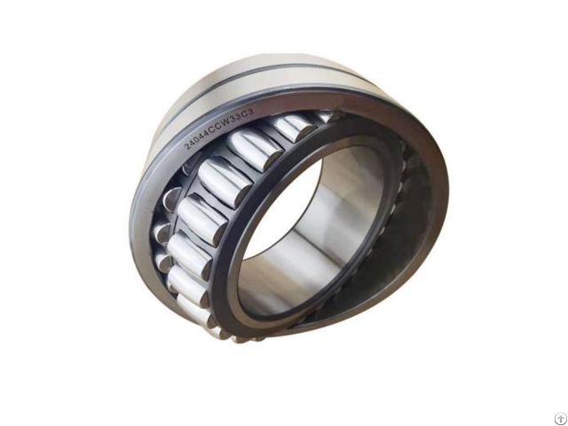 Roller Bearing Designed To Have A Spherical Profile