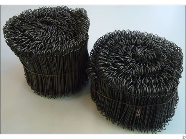 Double Loop Wire Ties In Black Annealed Rolls