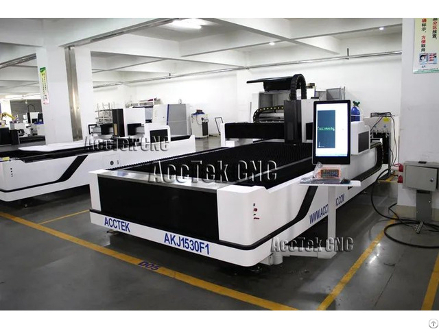 Fiber Laser Cutting Machine For Metal 1530 1000w