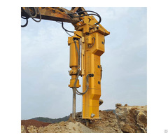 Integrated Rock Drill And Splitter