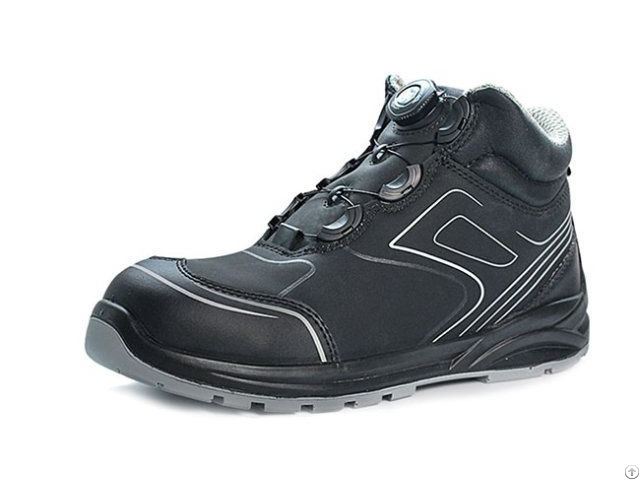 Speed Lacing System For Boots Mainly Used In Outdoor