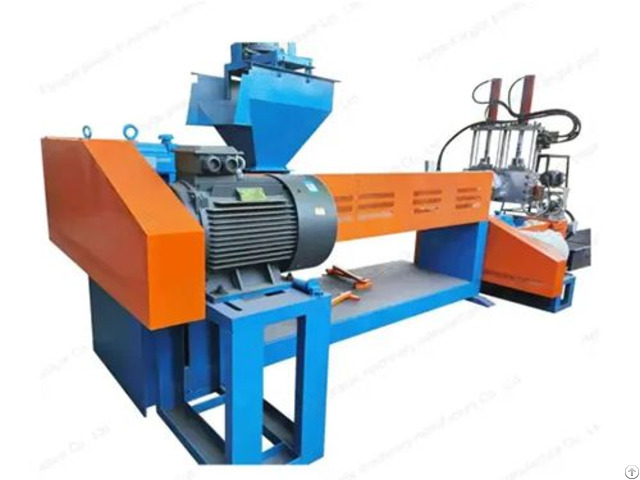 Plastic Granulating Machine