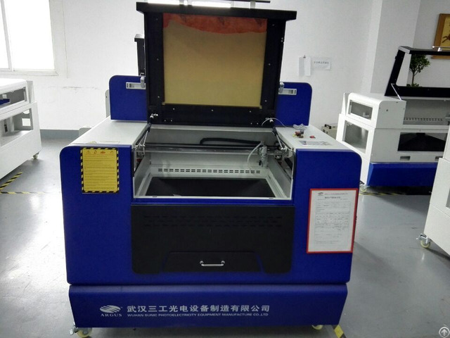 Laser Engraving And Cutting Machine
