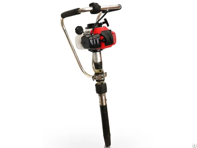 Internal Combustion Engine Railway Ballast Tamper