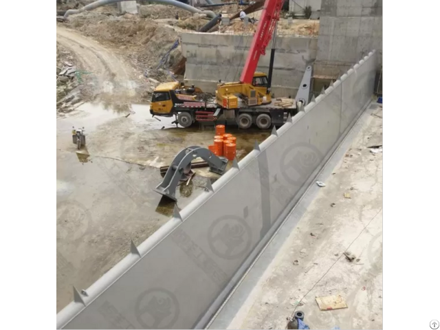 Hydraulic Steel Dam