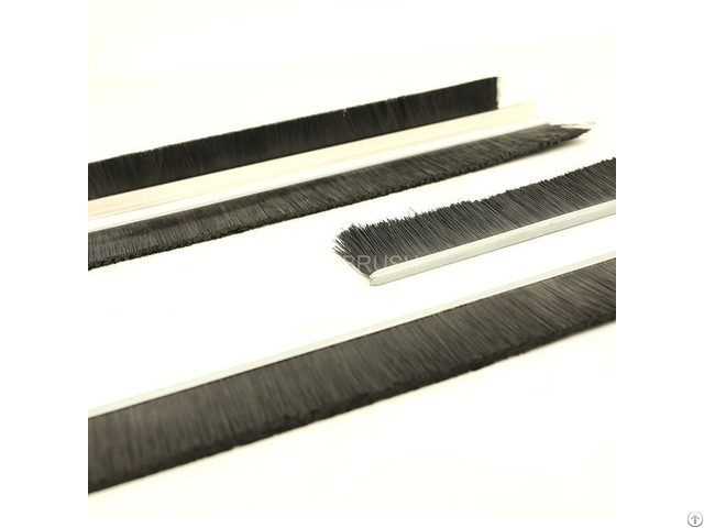 Strip Brush