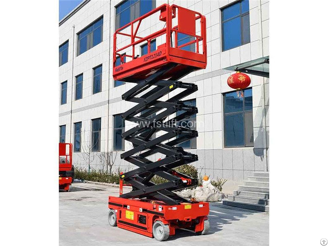 Self Propelled Scissor Lift