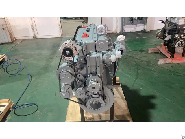 Spot Roller Industrial Diesel Engine Bf4m1013ec