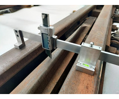 Lj Zcm A Digital Rail Frog Wear Gauge