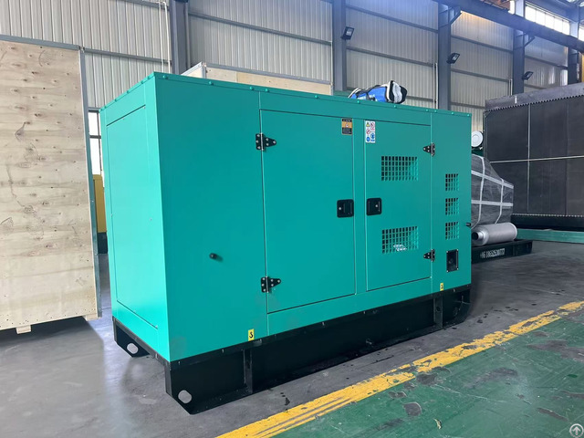 Three Phase Water Cooled Soundproof 80kva Cummins Diesel Engine Generator Set
