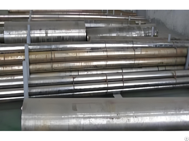 Factory Sales Spot Skt4 Steel Round Bar Dimensional Stability