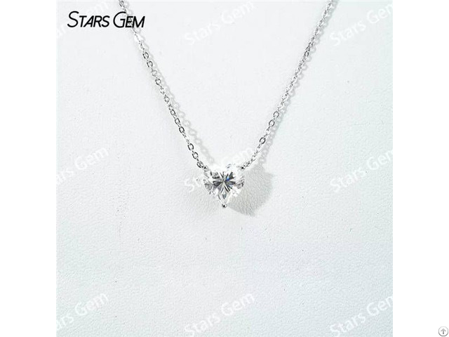 8×8mm Heart Cut Moissanite S925 Sterling Silver Diamond Pendant Necklace