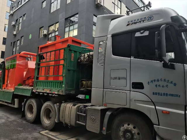 Organic Matter Magnetically Thermal Decomposition Energy Conversion Device