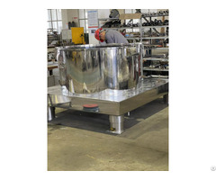 Earthquake Resistant Centrifuge