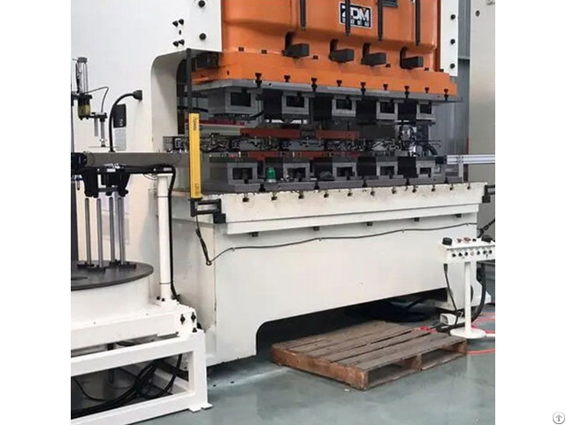 Multi Station Progressive Die Assembly