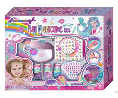 Amazing Nail Manicuke Set