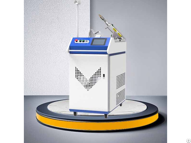 Portable Handheld Fiber Laser Welder Water Cooling For Industrial Use