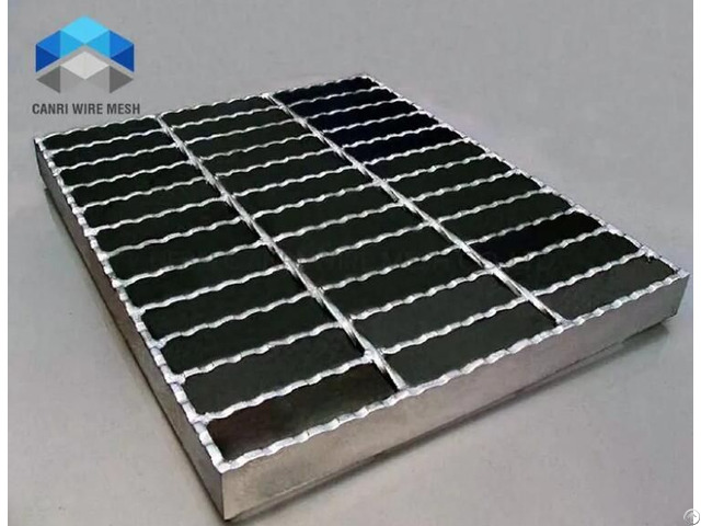 Serrated Bar Steel Gratings