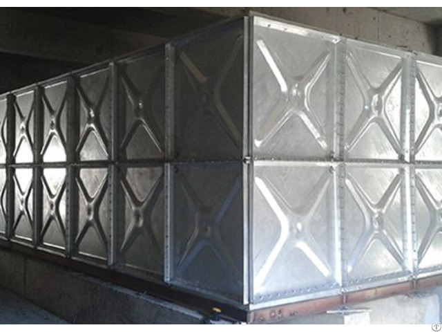 An Galvanized Steel Water Tank