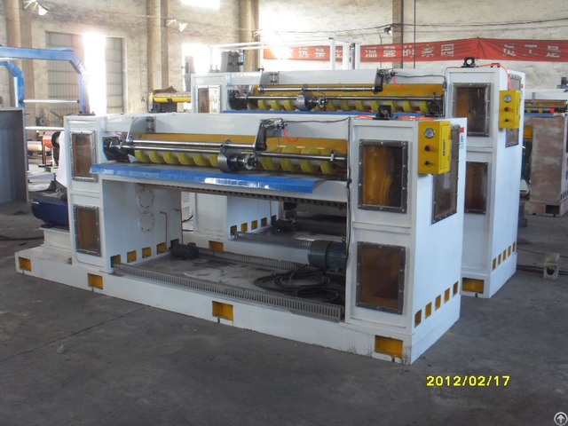 Helical Knives Nc Cutting Machine
