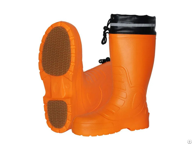 A Light Anti Slip Warm Eva Boots For Fishing