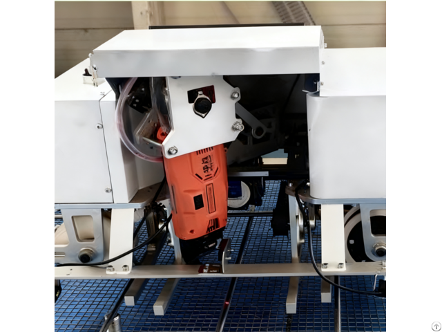 Automatic Rebar Tying Robot