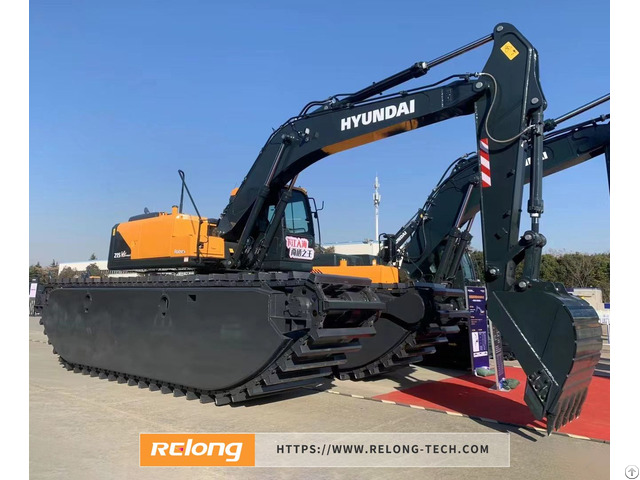Relong Amphibious Excavator For River Swamp Wetland And Canal Maintenance