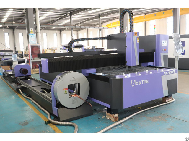 Acctek Plate And Tube Fiber Laser Cutting Machine With Rotary Axis