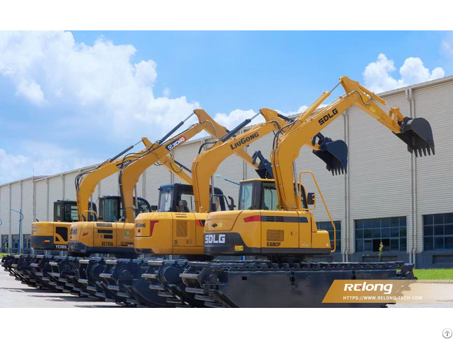 Relong Amphibious Dredging Excavator For Marsh Wetland And Shallow Water Construction
