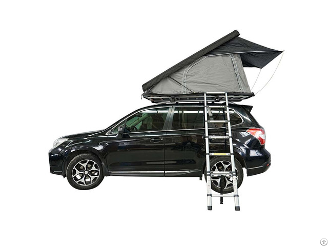 A Roof Top Car Tent
