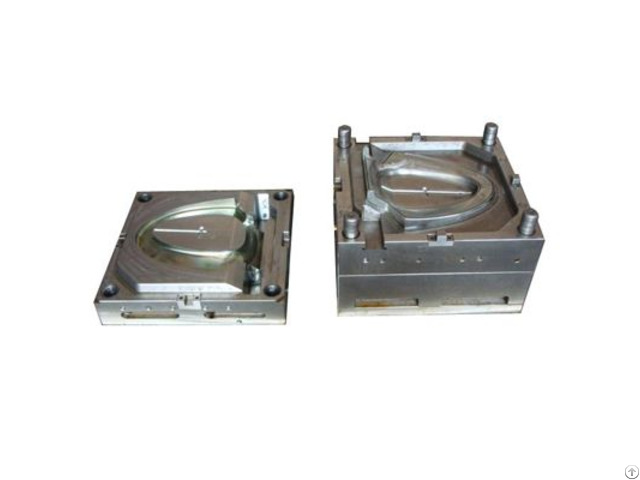 Plastic Toilet Seat Injection Mold Maker