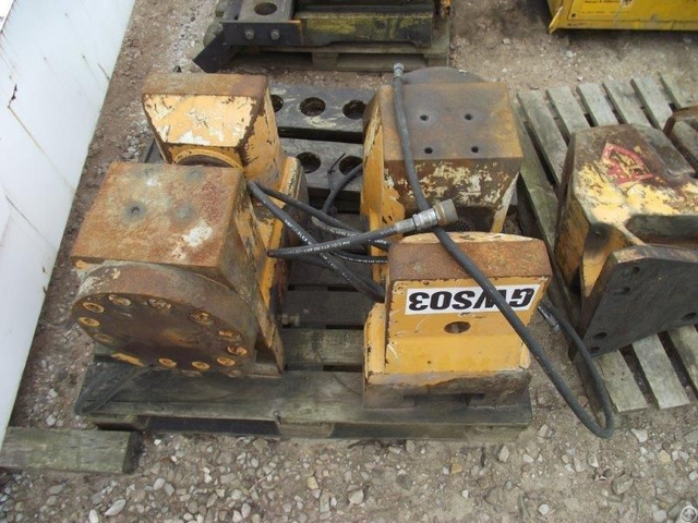 Pve 2 X 100t Used Clamp For Open Piles