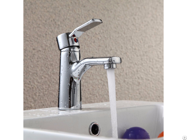 Single Handle Bathroom Faucet