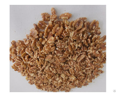 Walnut Kernels