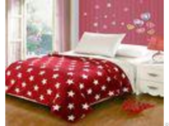 Red Five Pointed Star Flannel Fleece Blanket With Customized Designs