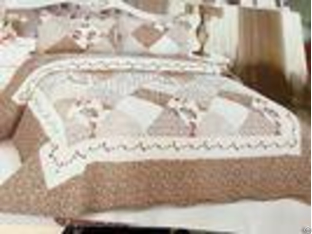 Vintage Style Country Bedding Sets With 100 Percent Eco Friendly Polyester Material