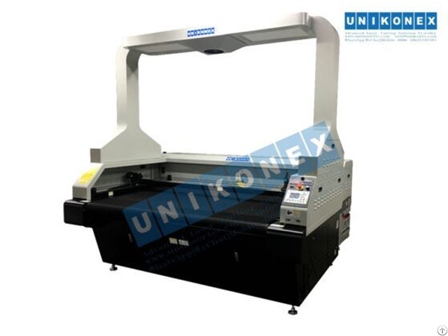 Dye Sublimation Printed Sportswear Laser Cutting Machine