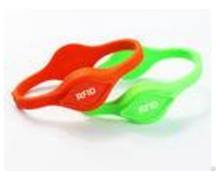 Lf Hf Silicone Pool Pass Wristbands Dual Chips Uhf Rfid Wristband